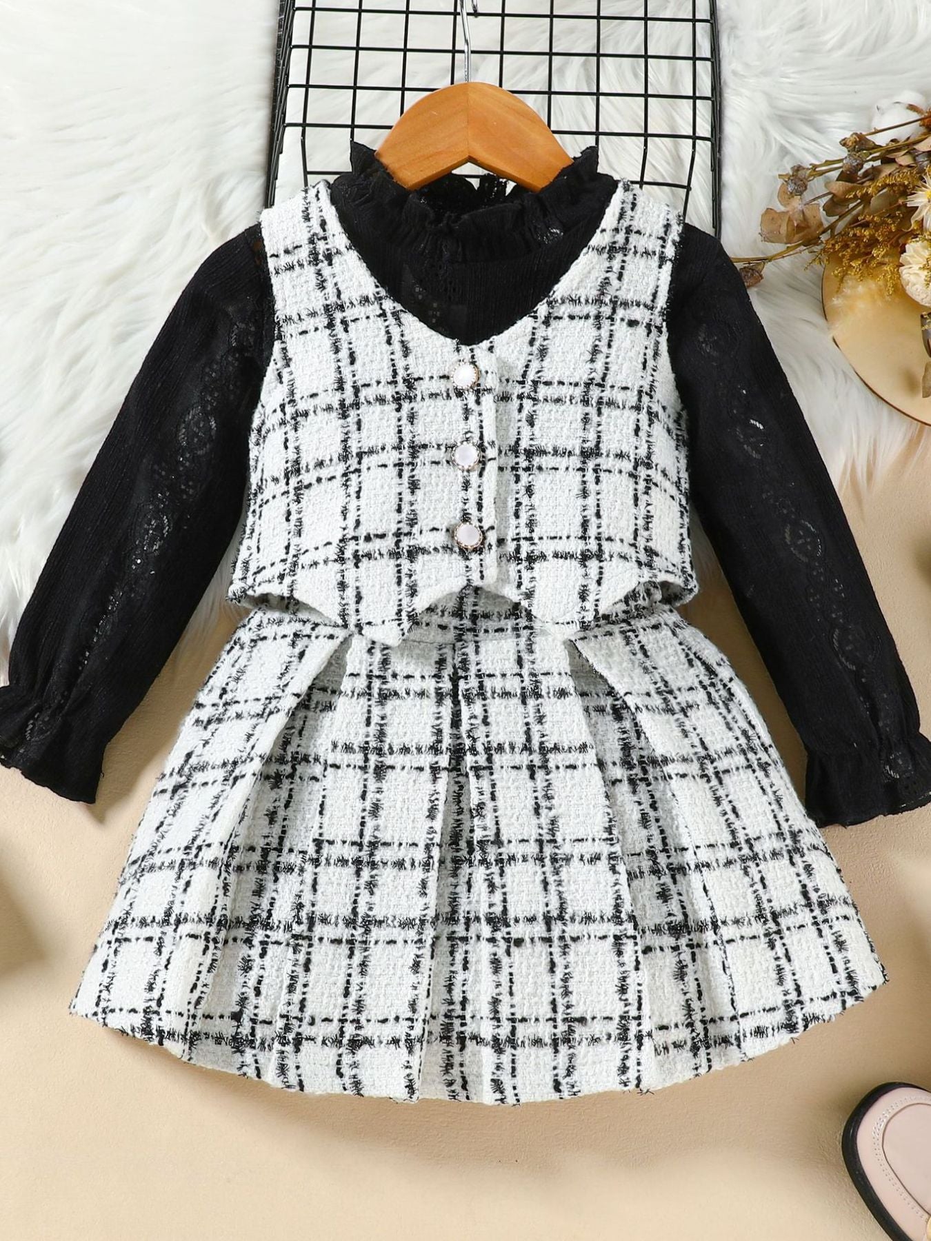 ebab8022-d542-4a8a-9837-4ba04feffcf1-Max