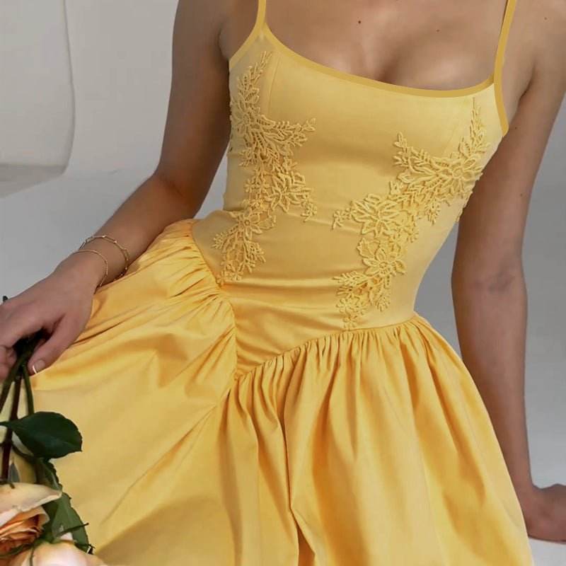 Lace Characteristic Suspenders Puff Dress - REBECATHELABEL