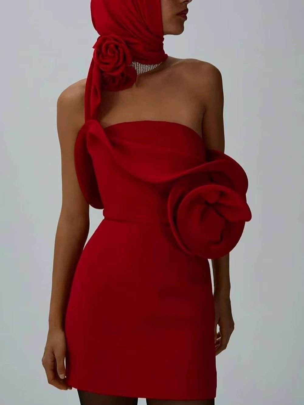 Sexy Strapless 3D Flower Fishbone Mini Dress - REBECATHELABEL