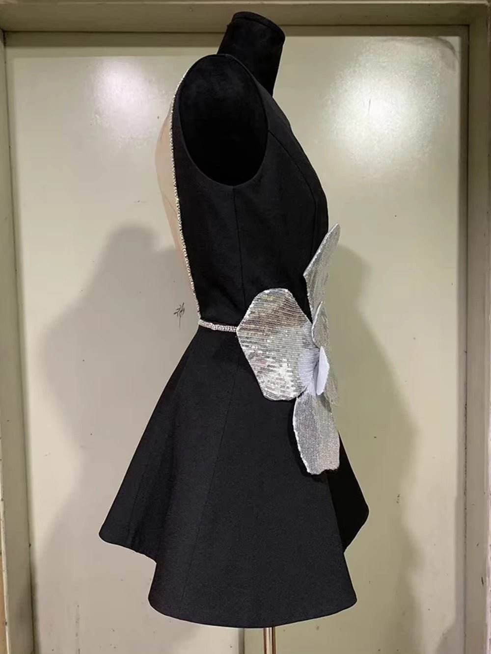 Spliced Flower Sequins Diamond Sexy Dress - REBECATHELABEL