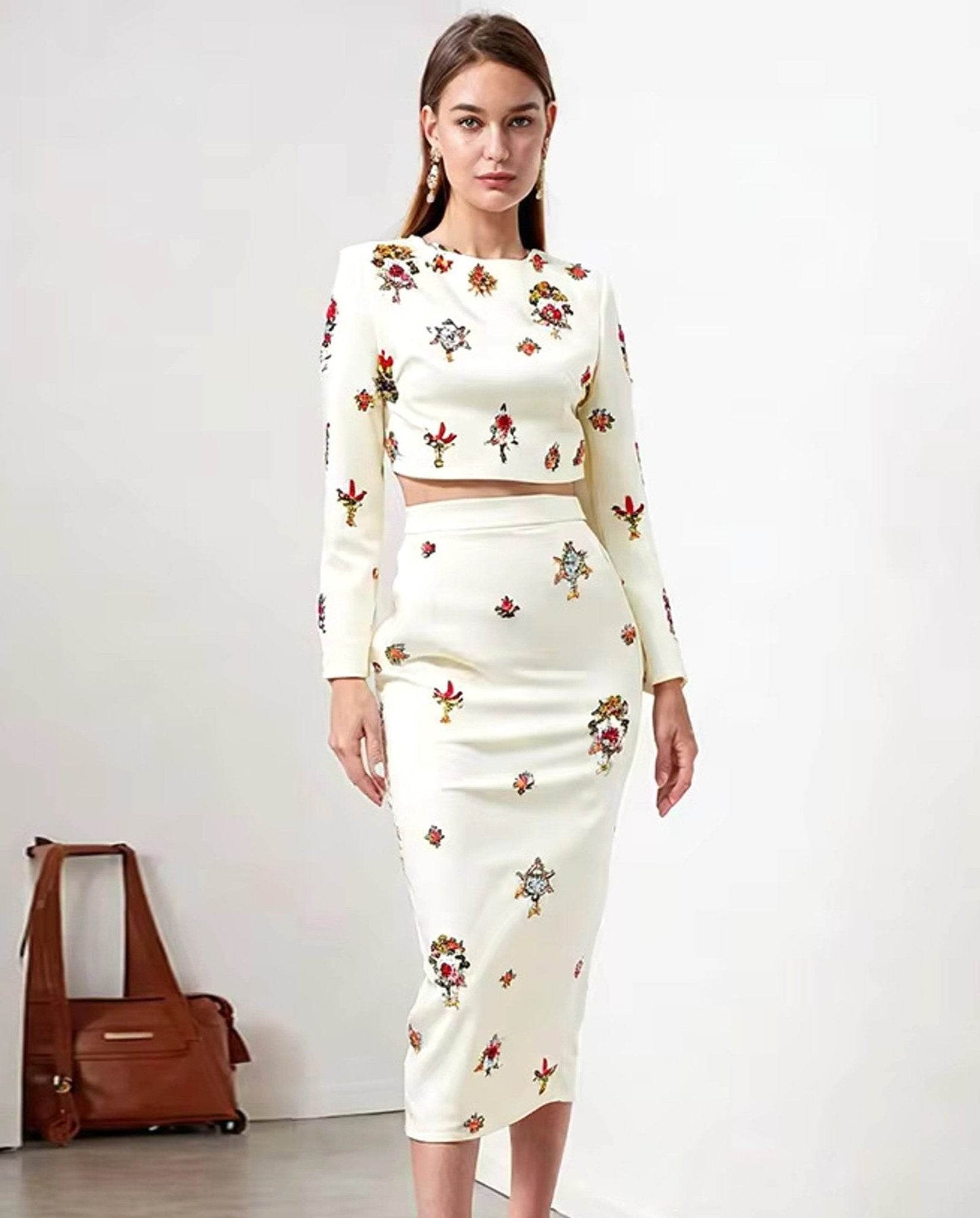 Temperament Diamonds Two Piece Set Round Neck Long Sleeve Short Top - REBECATHELABEL