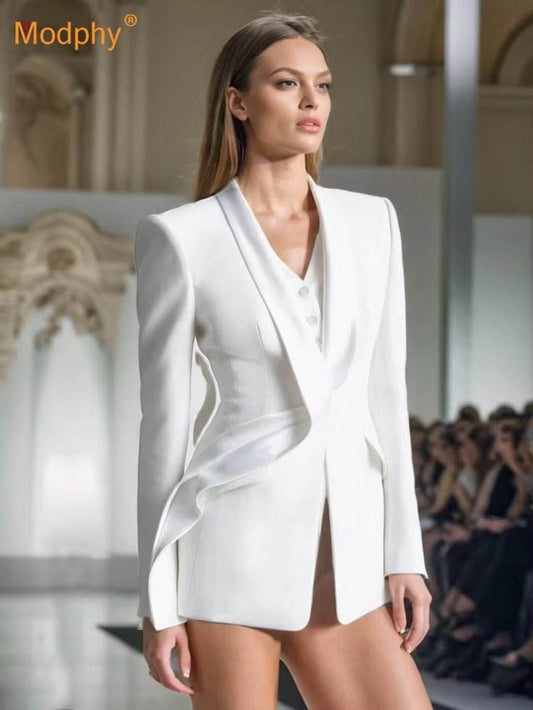 White Slim Elegant Long Sleeved blazer - REBECATHELABEL